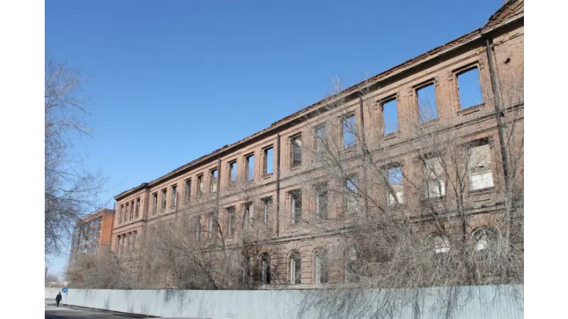 Semey Is Losing a Part of Its History: A 20th-Century Building Is Crumbling Before Our Eyes