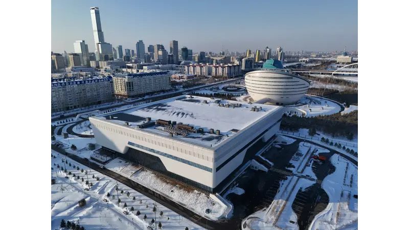 Десятки тысяч пустующих квадратных метров. Могут ли быть полезными административные здания в мегаполисах Казахстана?